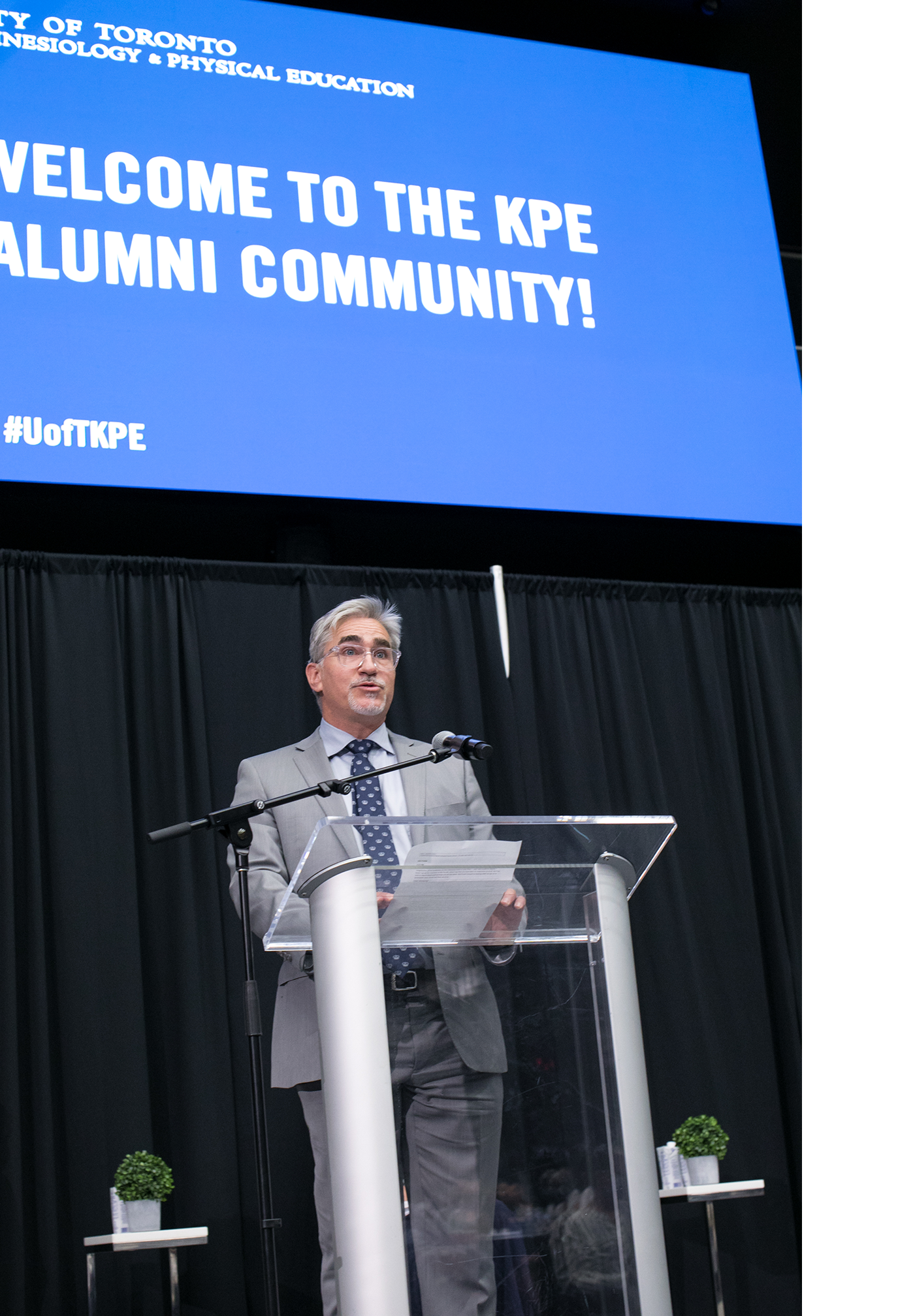 Tom Babits addresses new grads